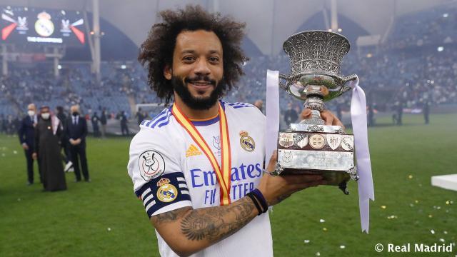 如意体育网页版-23冠平亨托 马塞洛首次作为皇马队长举起冠军奖杯